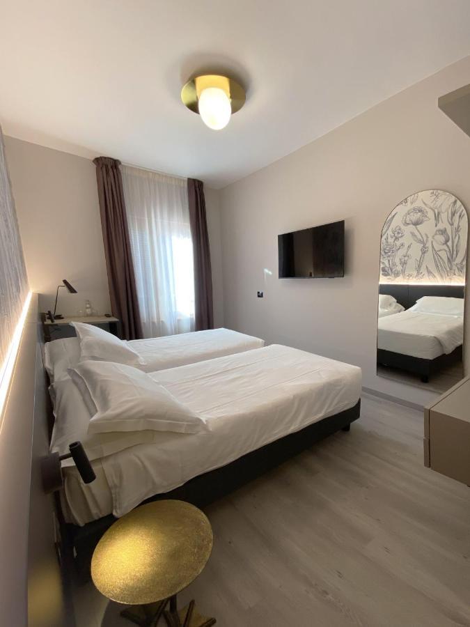 Astoria 3*