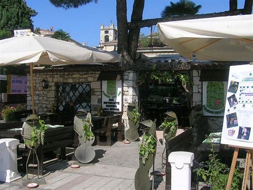 Hotel Astoria 3*